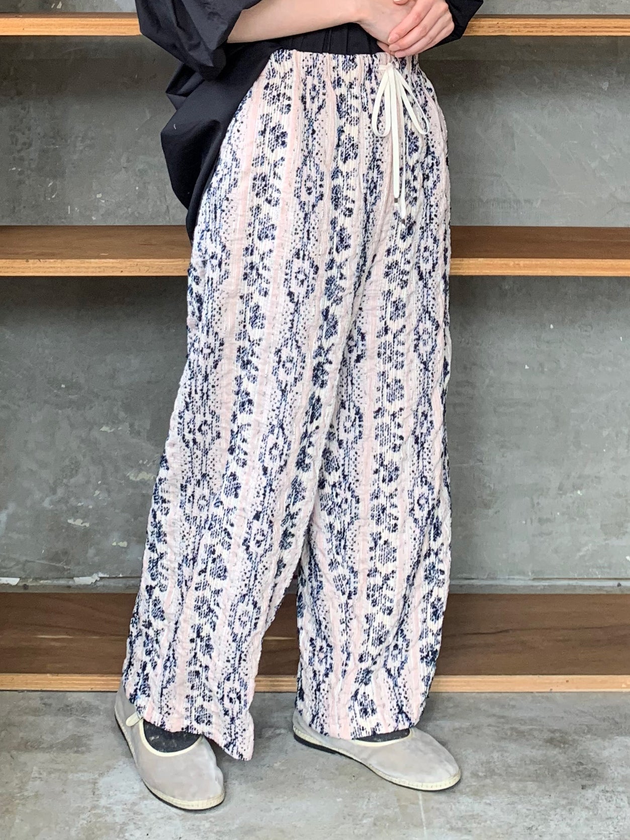qiri / mix yarn jacquard gather pants（ピンク）