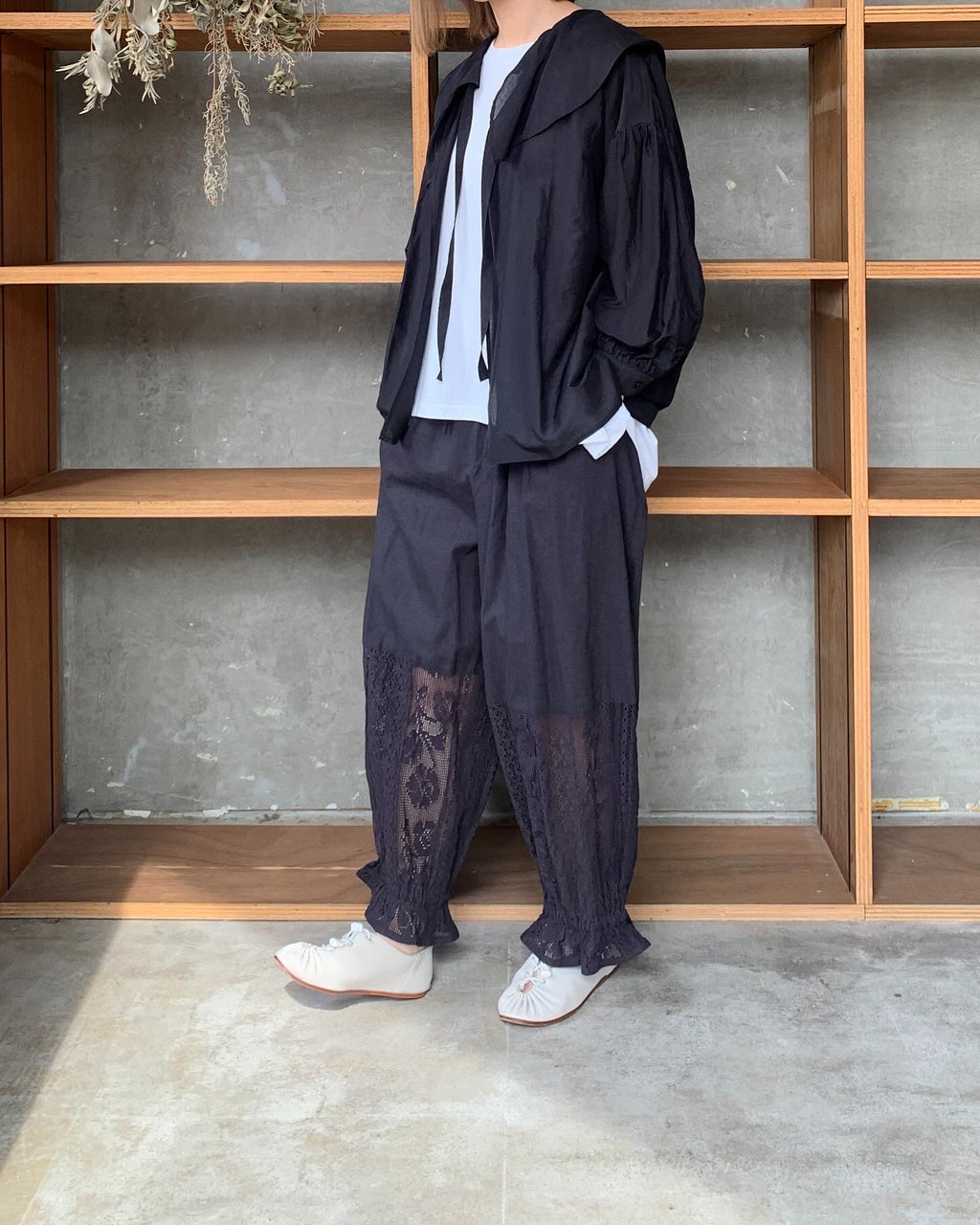 ROBE de PEAU / SHEER HAORI BLOUSE (NOIR)