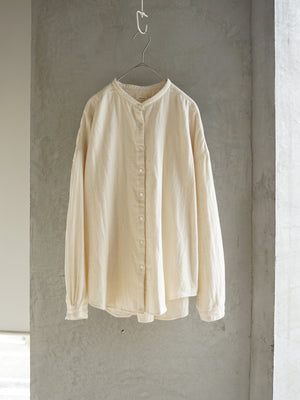 IKKUNA / gathered blouse（nude）