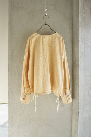 Vlas Blomme / Historical Cloth ステッチヨークブラウス