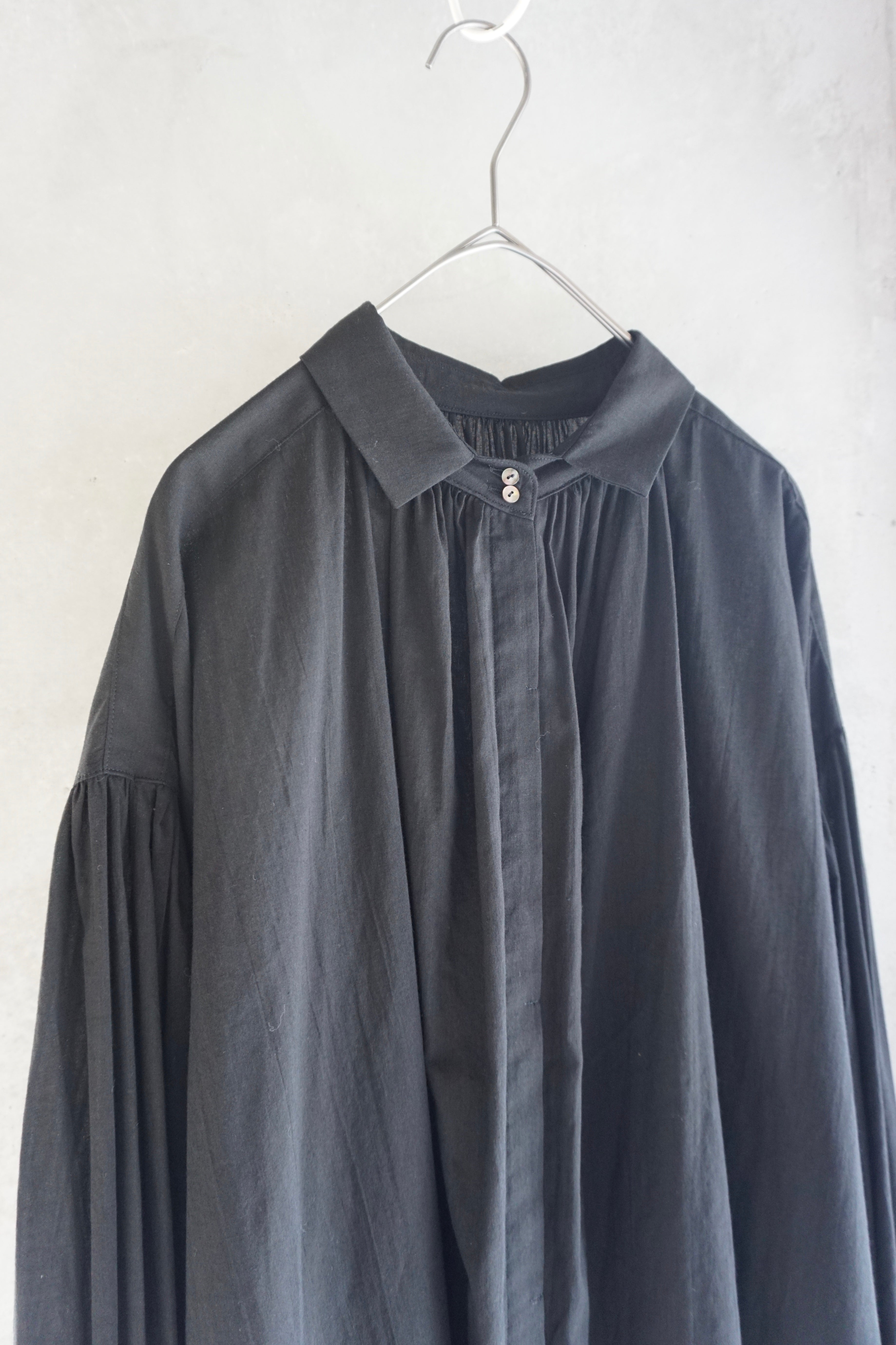 IKKUNA / shirt collar blouse