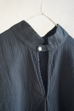 【SALE】Vlas Blomme / Fluffy Cotton　プルオーバーワイドシャツ (Black)