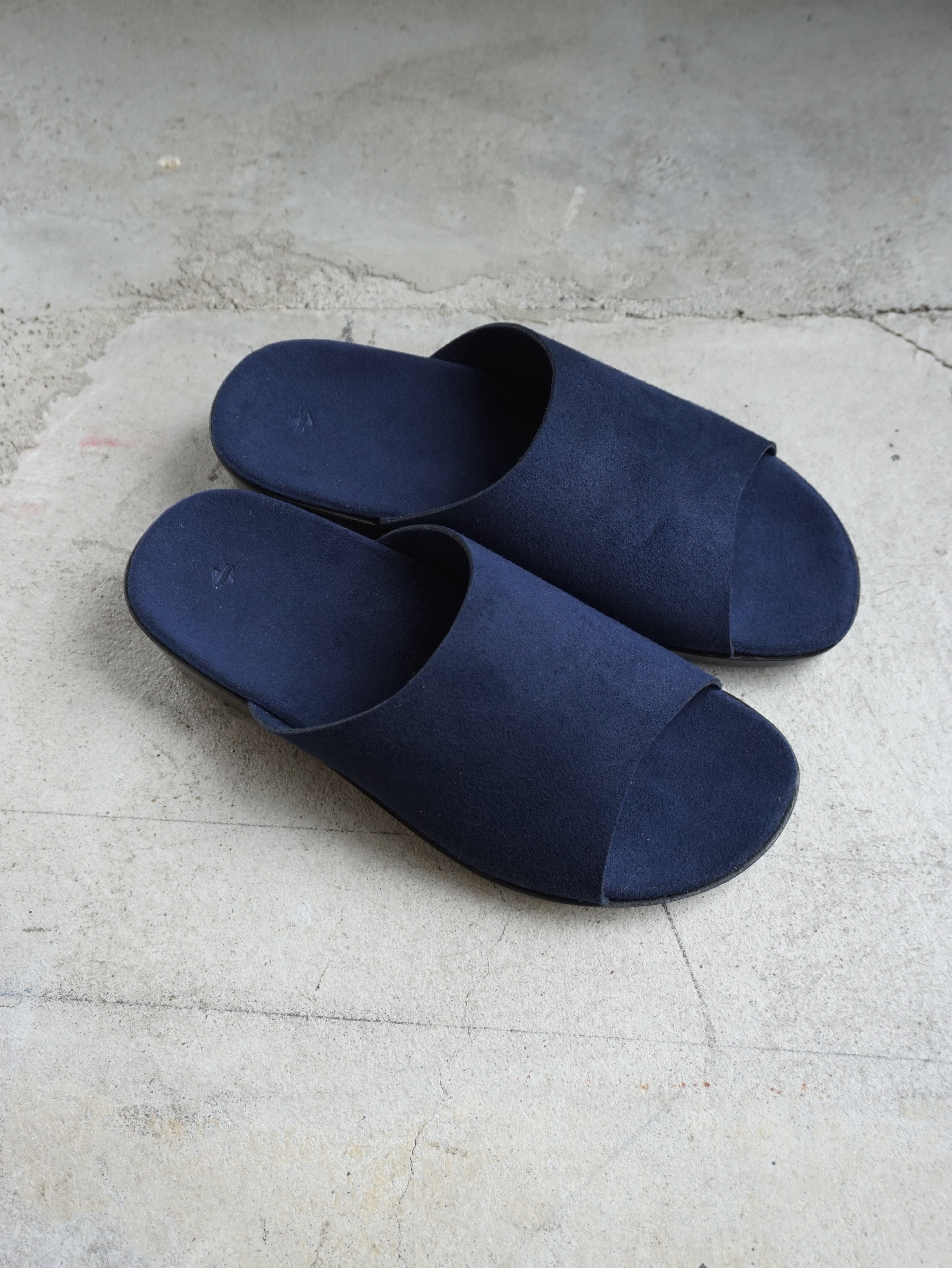 HEP / Hotel ホテル（Navy）