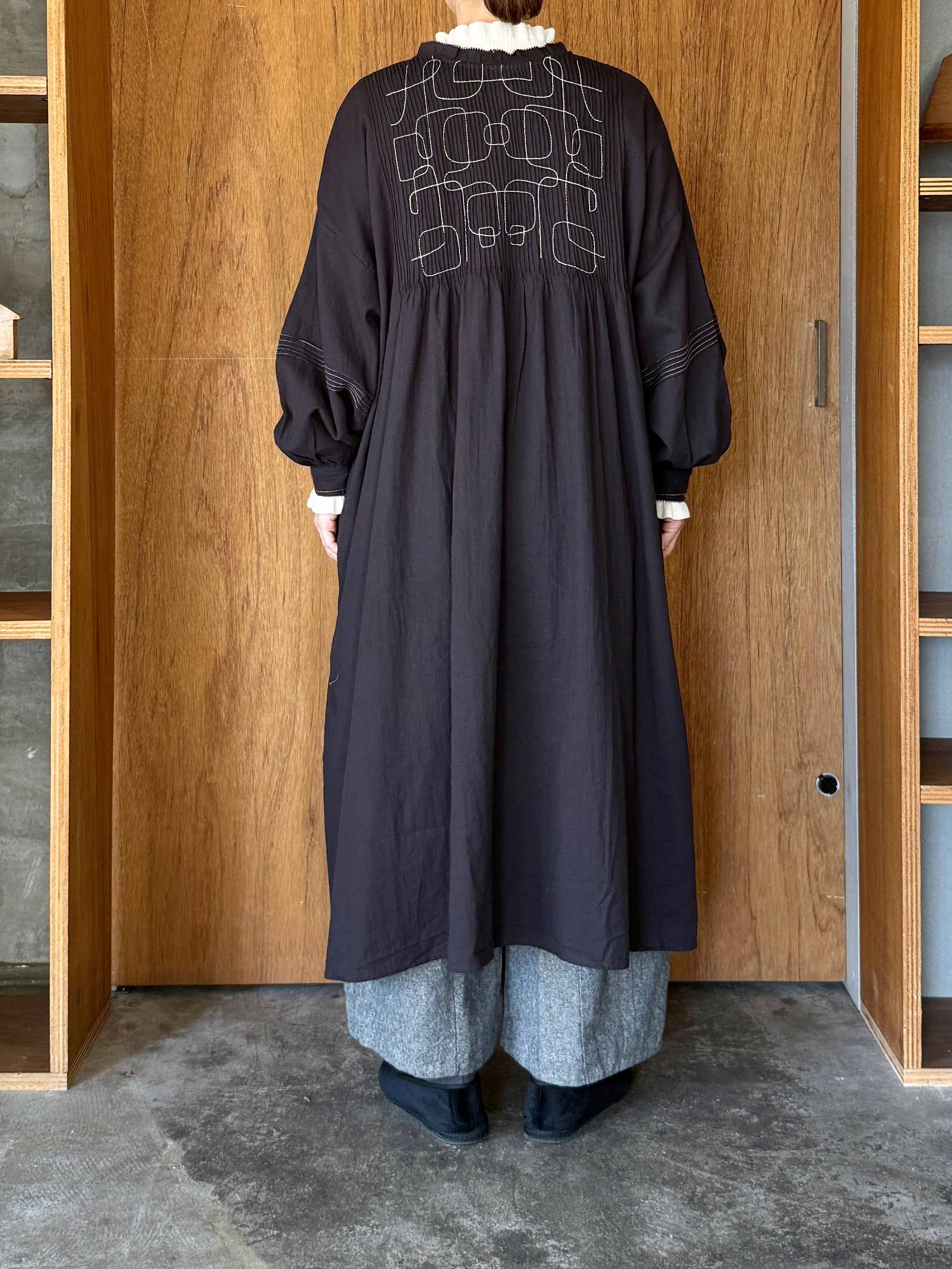 tumugu / コットンリネン起毛ツイル カーゴワイドパンツ（GRAY）