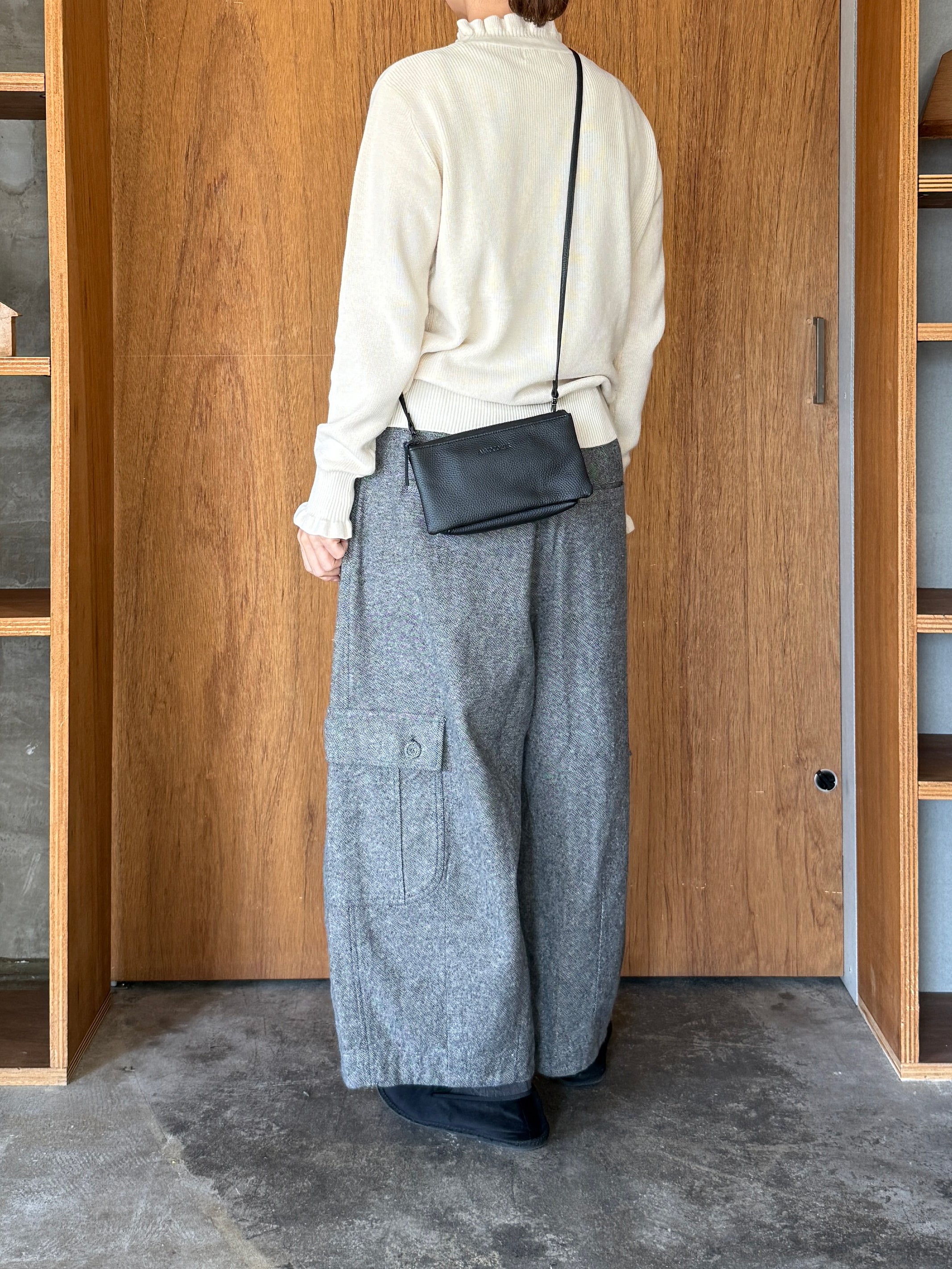 tumugu / コットンリネン起毛ツイル カーゴワイドパンツ（GRAY）