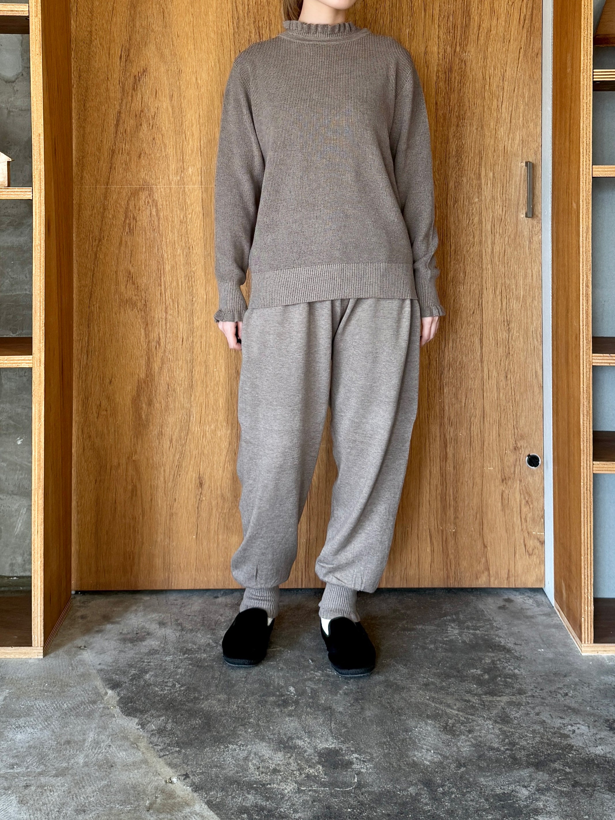 tumugu / ランダムリブニット フリルレギンス（BLACK）