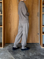 tumugu / ランダムリブニット フリルレギンス（MOLE BROWN）