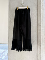 SUSURI / フルッターパンツ（black）