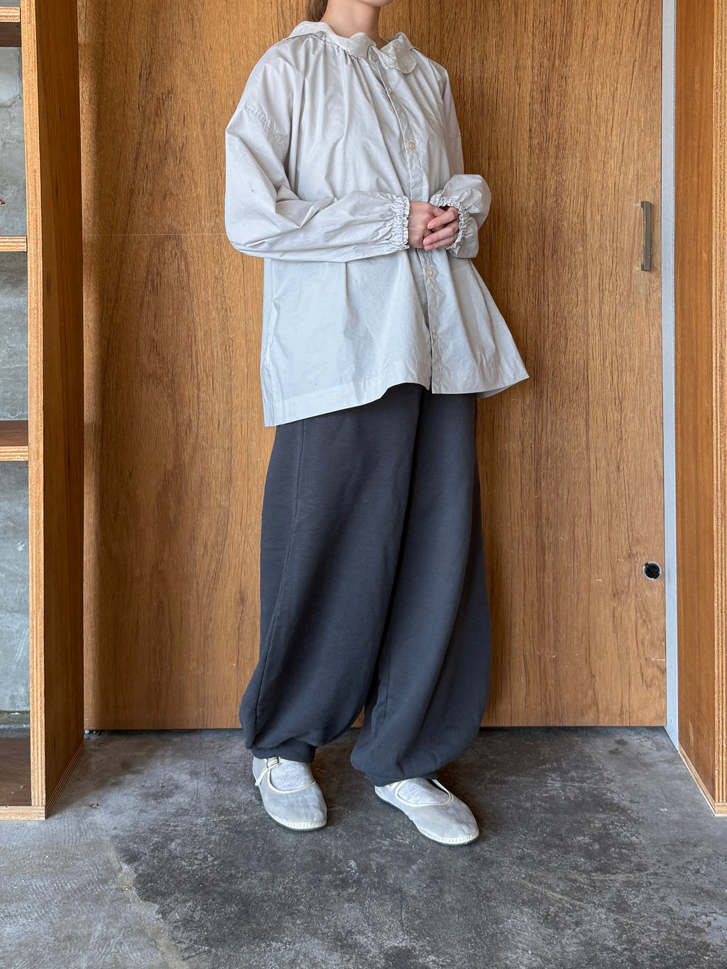 UNIVERSAL TISSU / リヨセルコットン裏毛 イージーバルーンPT（チャコール裏毛）