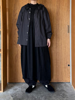 UNIVERSAL TISSU / ナチュラルタイプライター イタリアンフィレレース2wayブラウス（クロ）