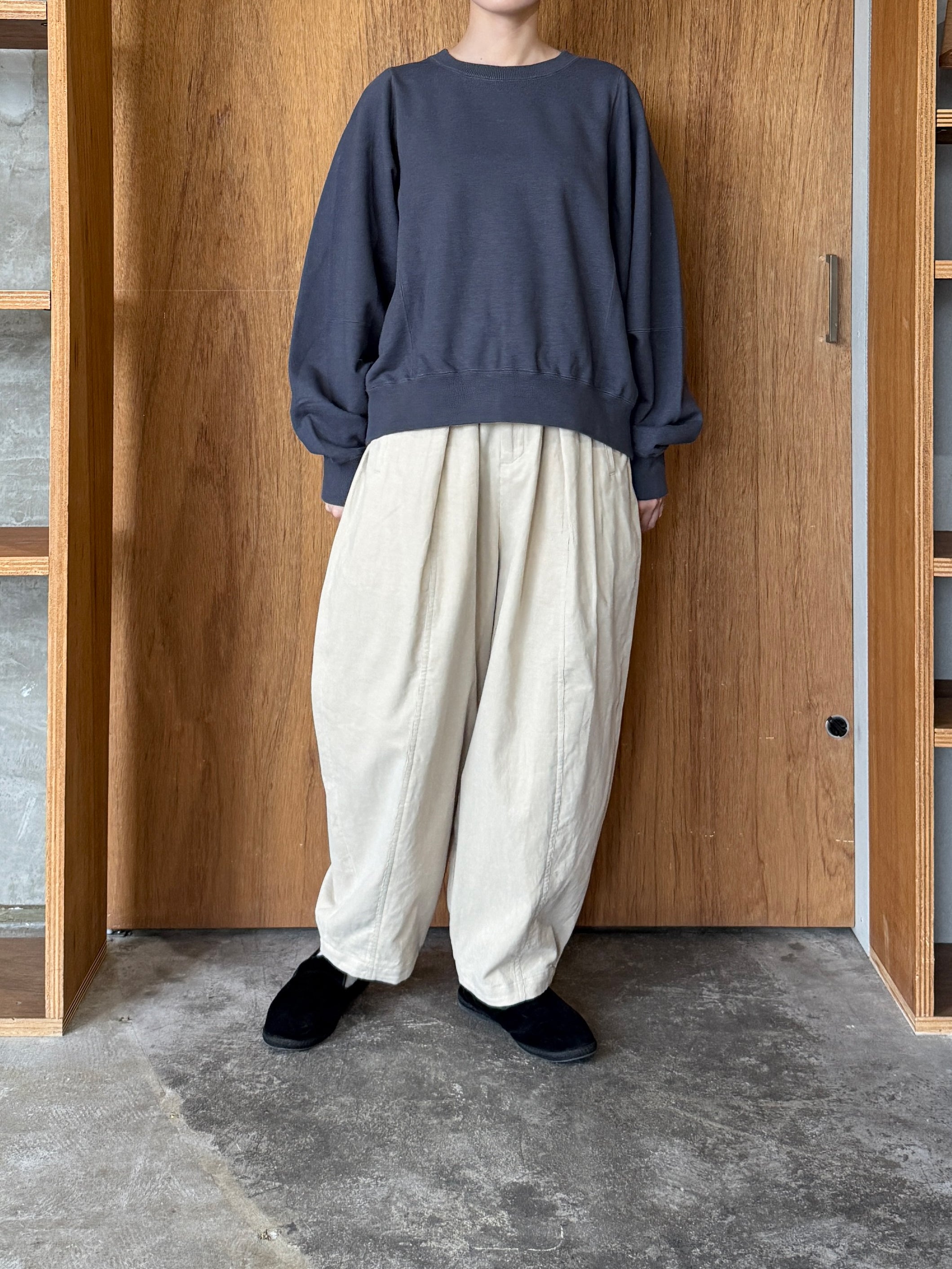 OTOAA / GARMENT DYE SWEAT CREW NECK (GRAPHITE)