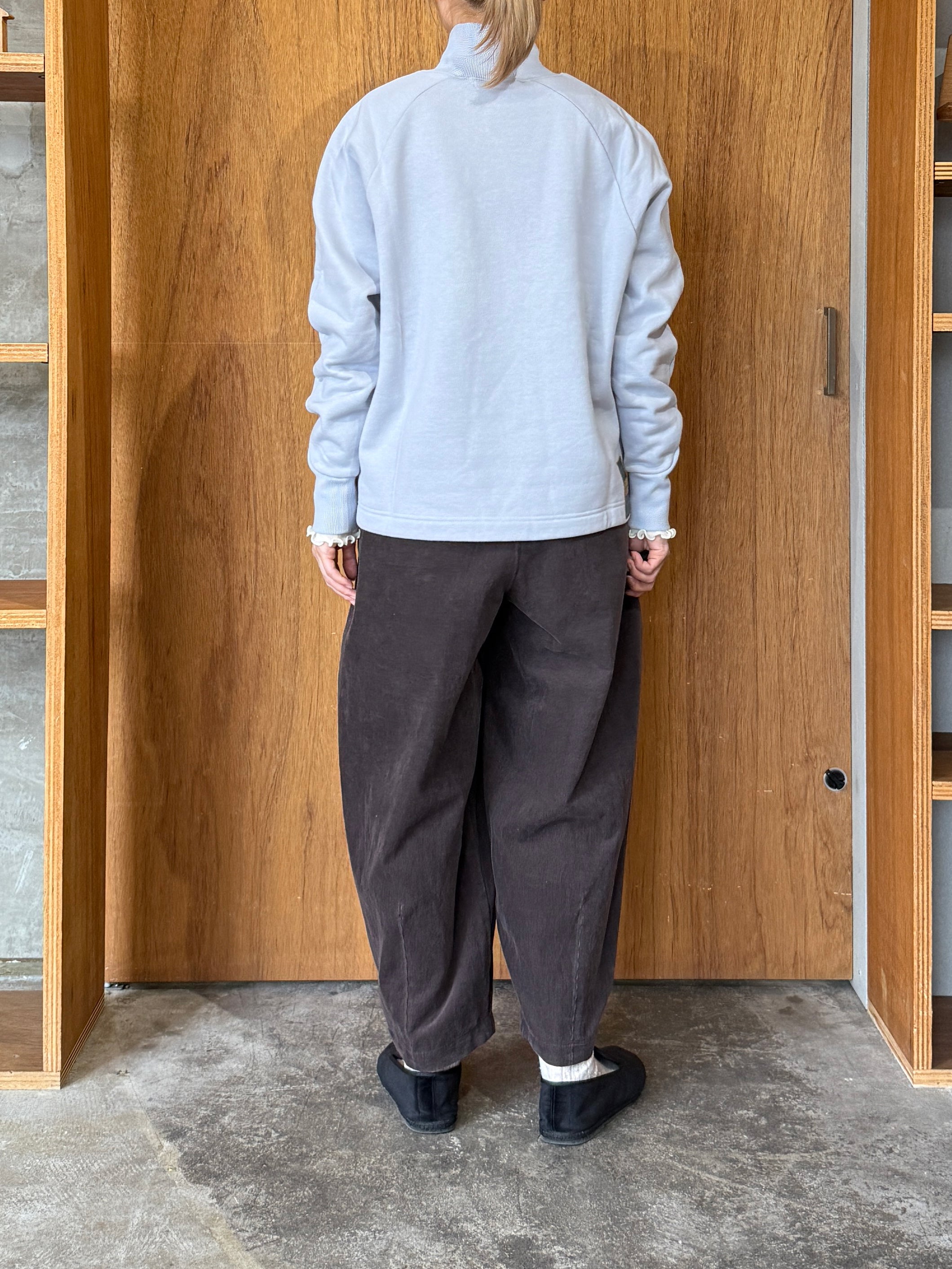 Handwerker / HW turtleneck sweater（Light blue）