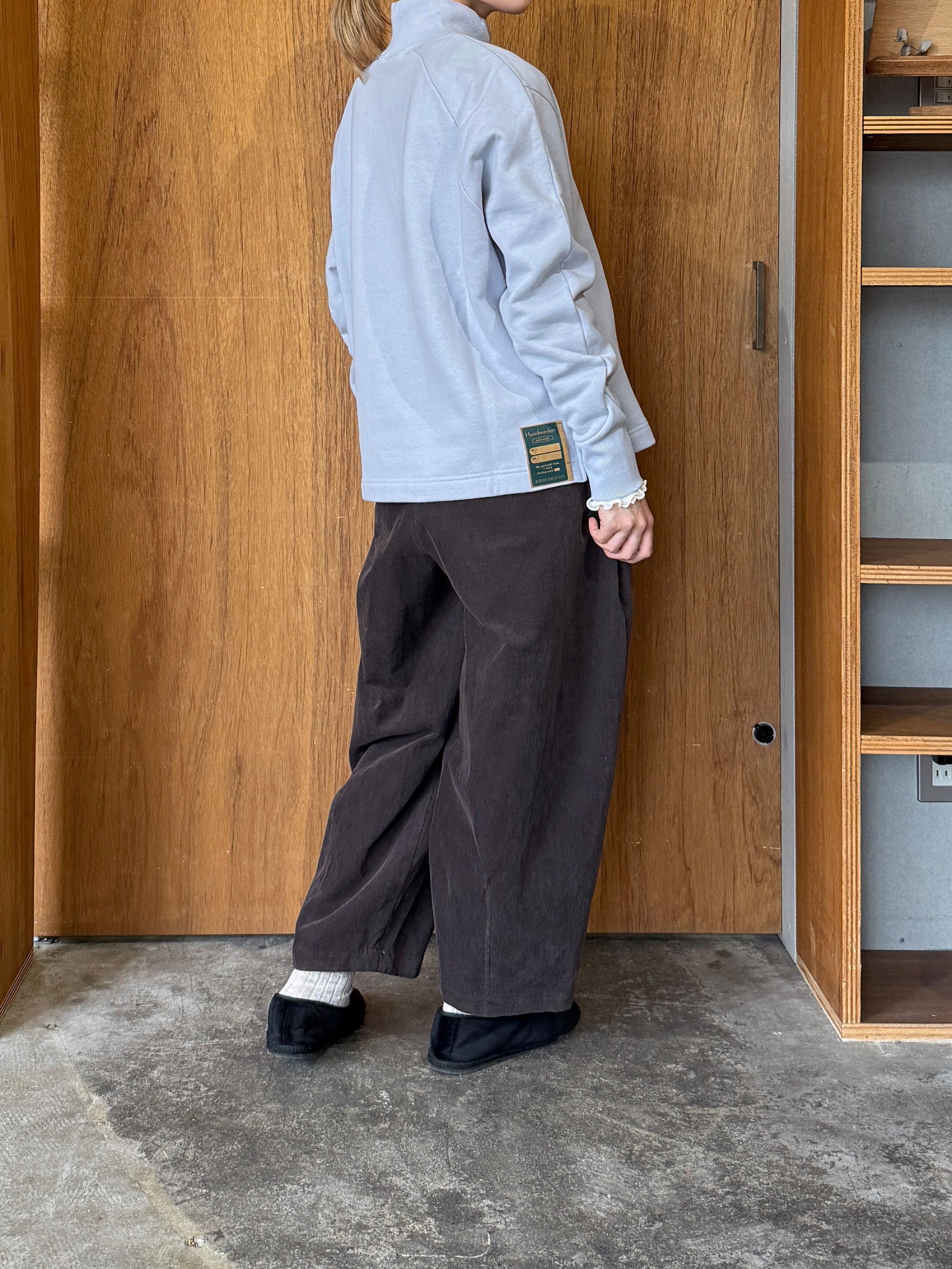 Handwerker / HW turtleneck sweater（Light blue）