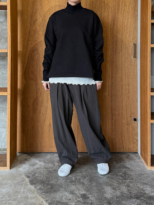Vlas Blomme / Cotton Twill ワンタックテーパードパンツ(Brown)