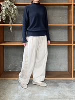 tumugu / ランダムリブニット フリルハイネック（NAVY）
