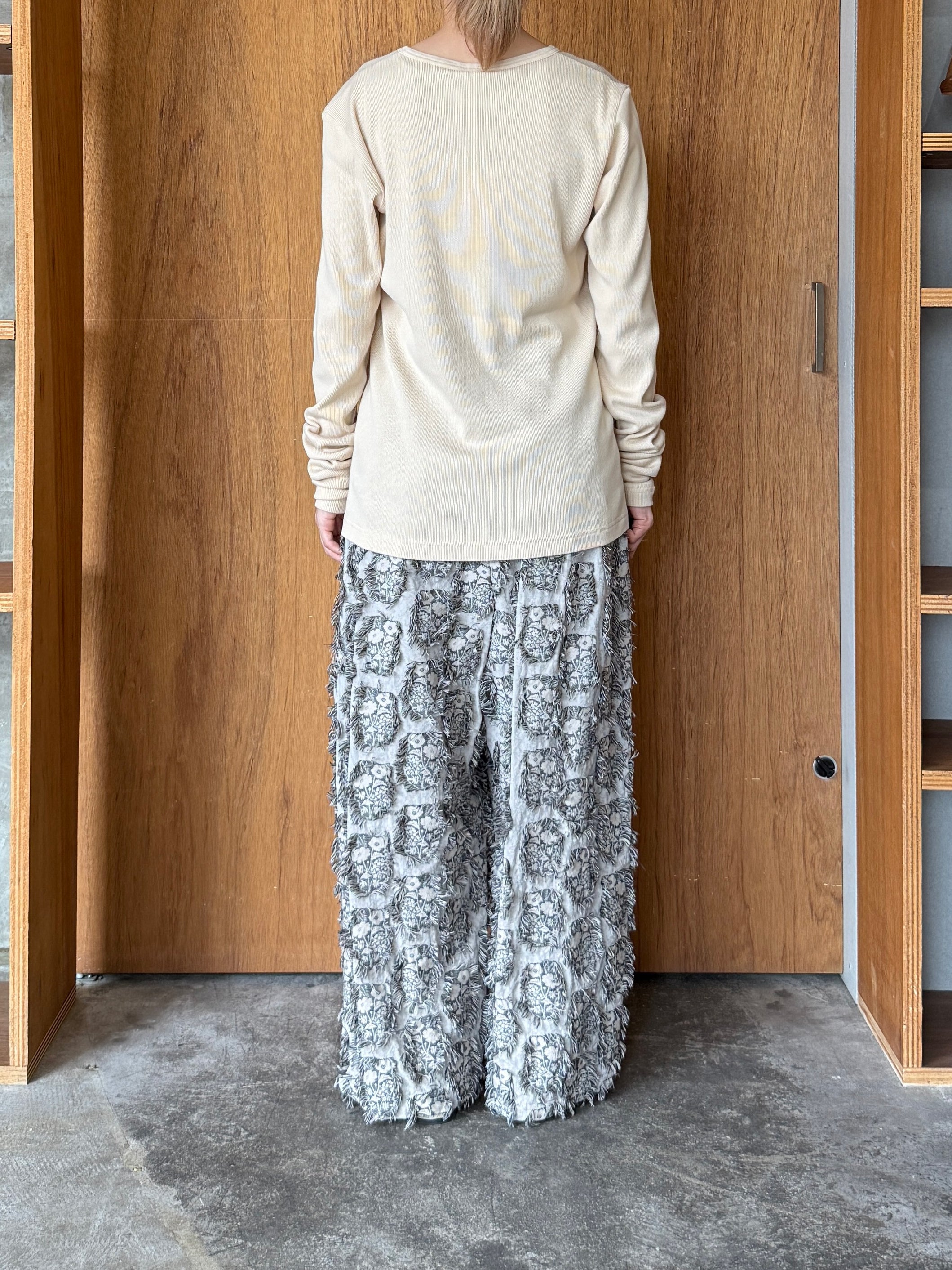qiri / 花野風 jacquard wide pants (クロ)