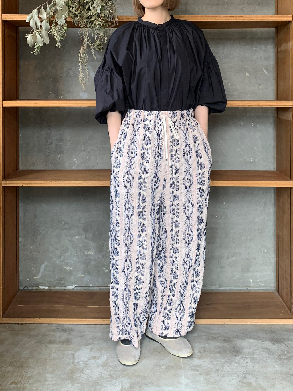 qiri / mix yarn jacquard gather pants（ピンク）