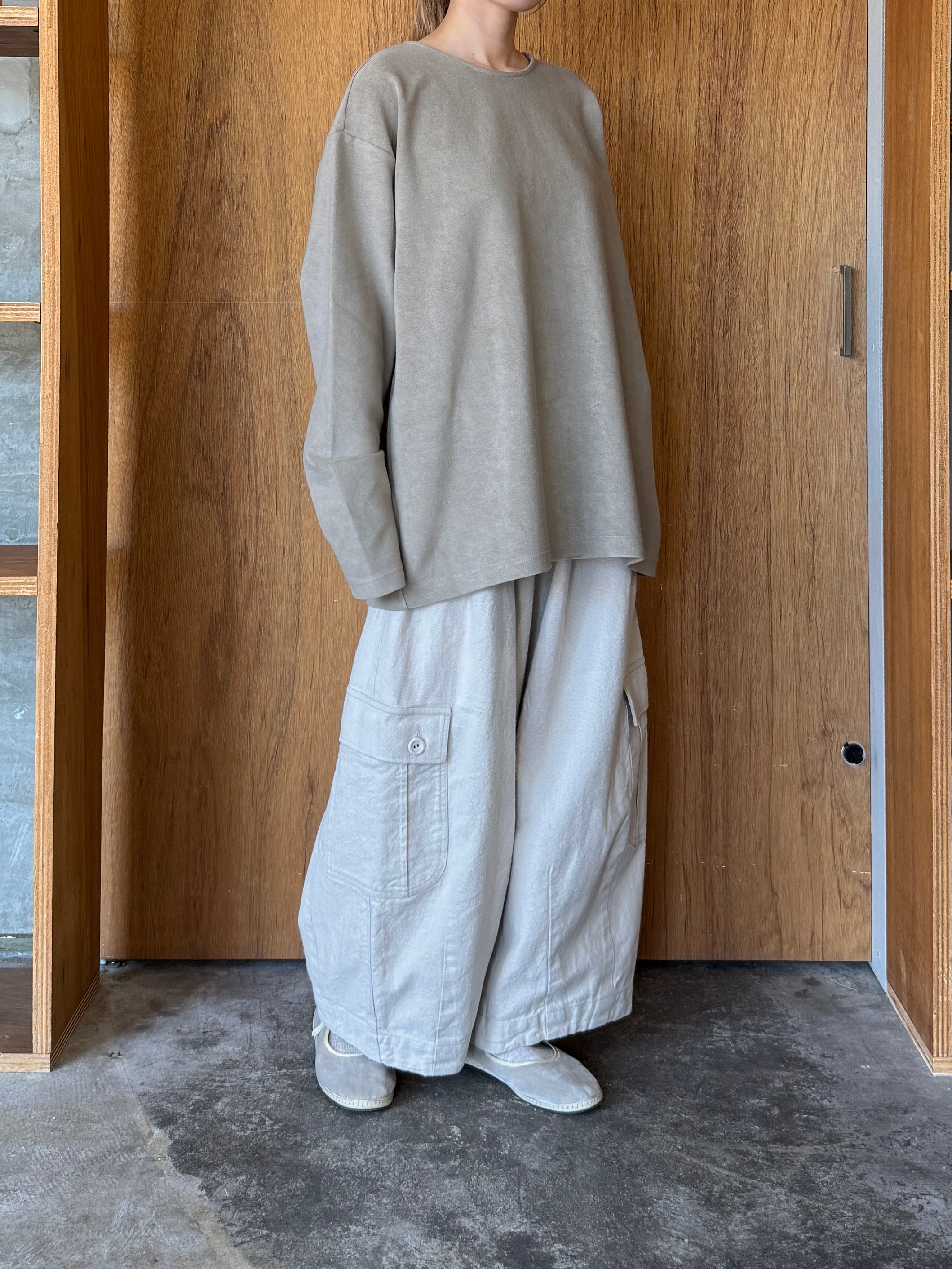 TISSU / オーガニックコットンパイル クルーネックPO（グレージュ）