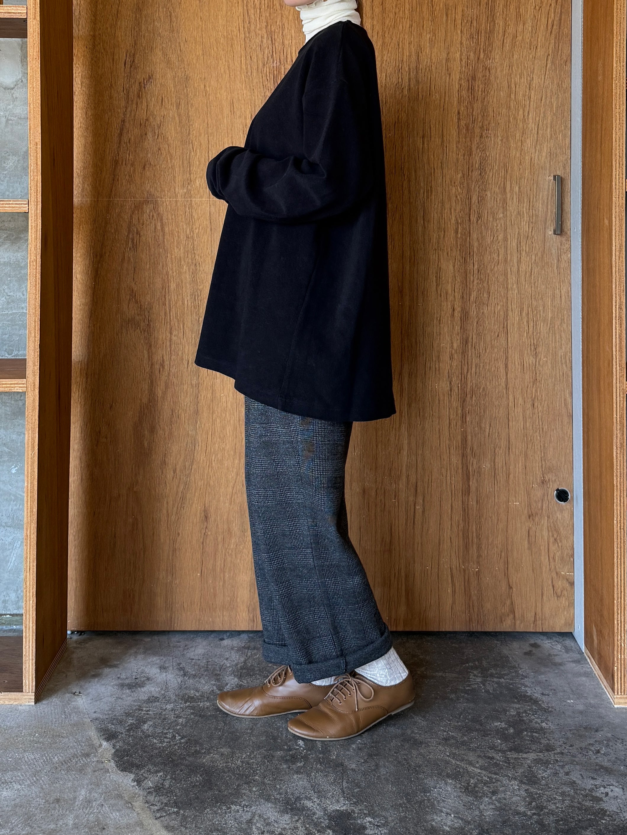 TISSU / オーガニックコットンパイル クルーネックPO（クロ）