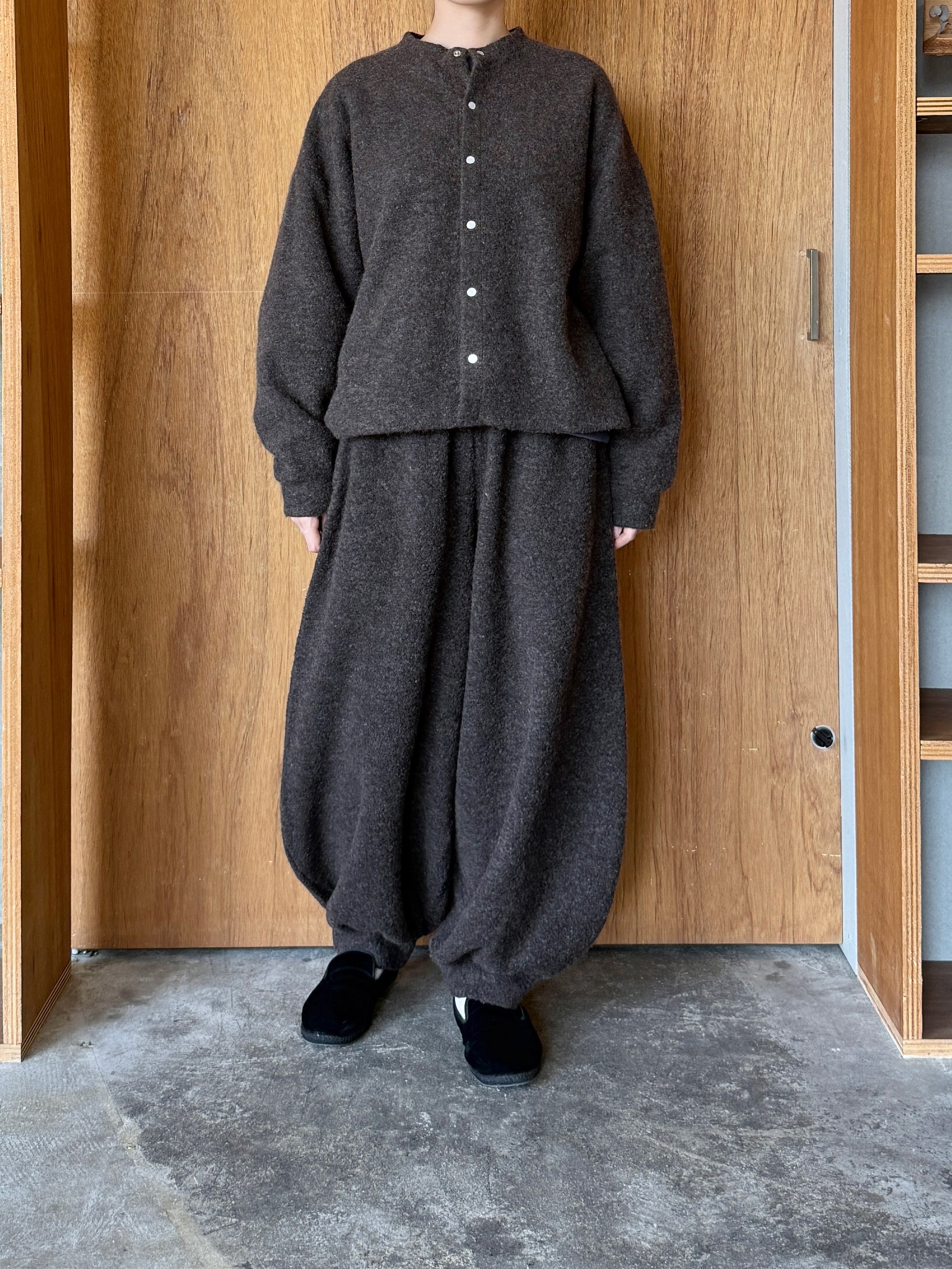 UNIVERSAL TISSU / リサイクルウールパイル イージーバルーンPT（ブラウンパイル）