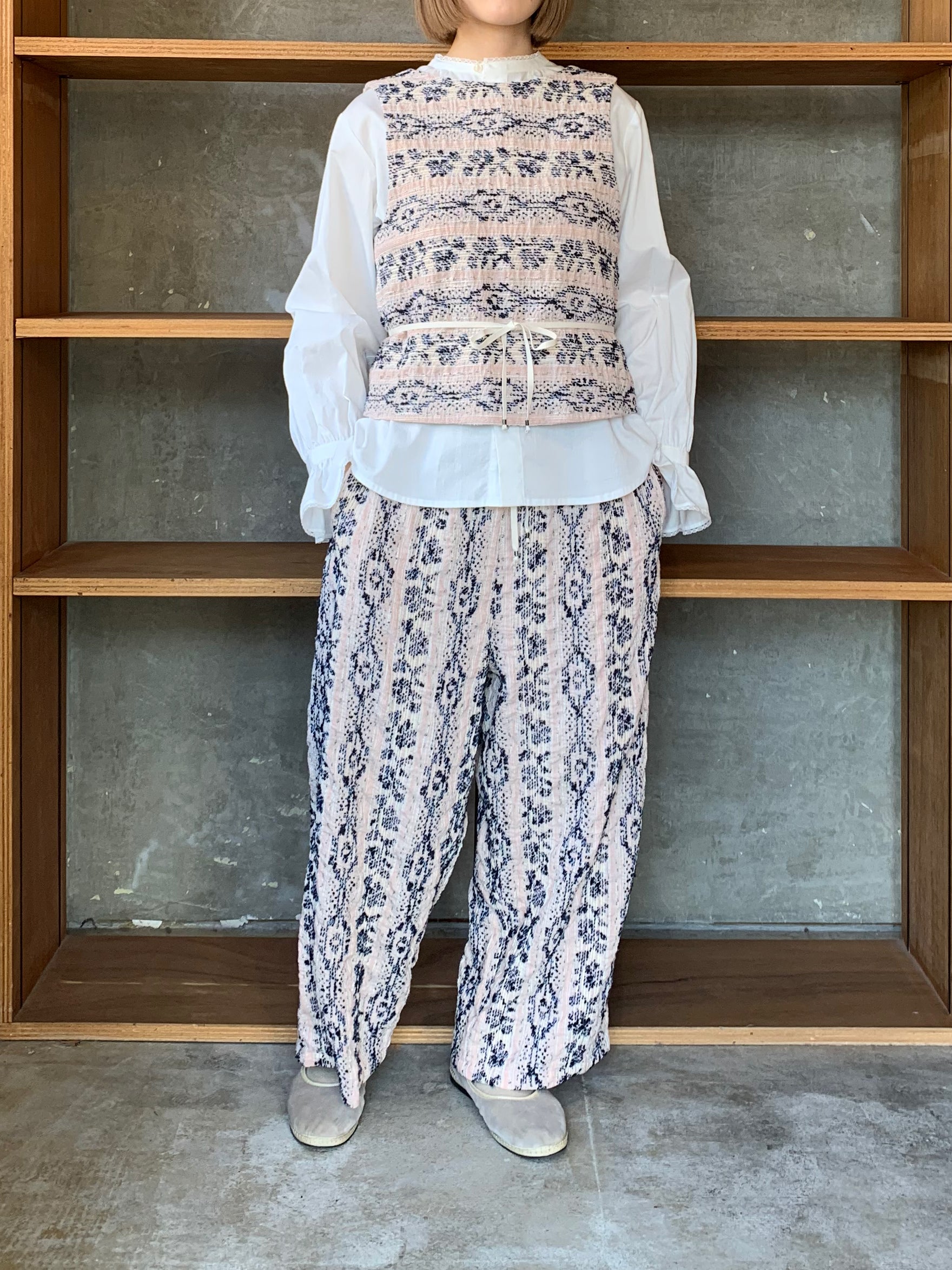 qiri / mix yarn jacquard vest (ピンク)