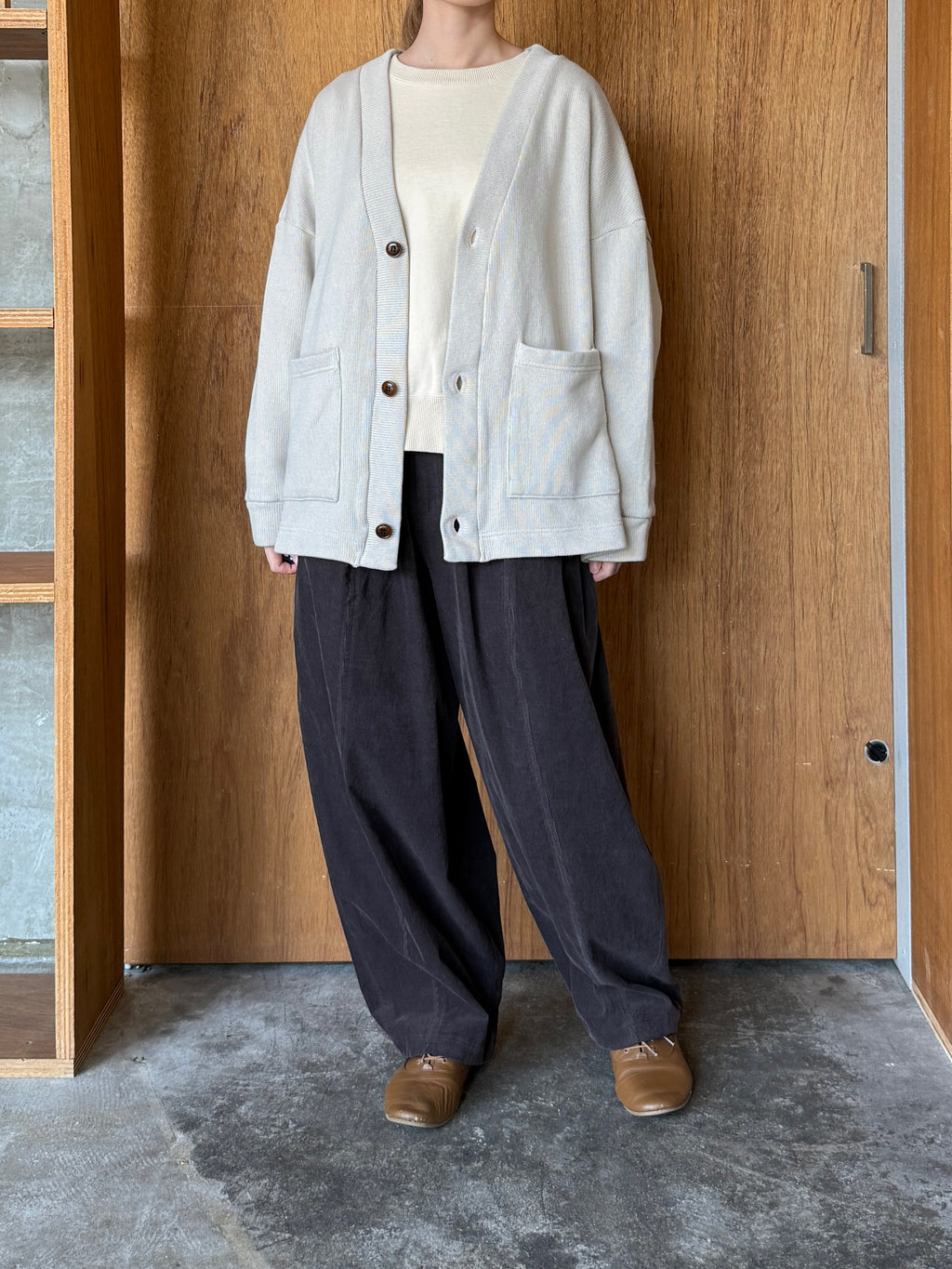 TISSU / クォーターニット Vネックカーディガン（アイボリー）