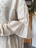 qiri / 花吹雪 jacquard frill one-piece (ベージュ)