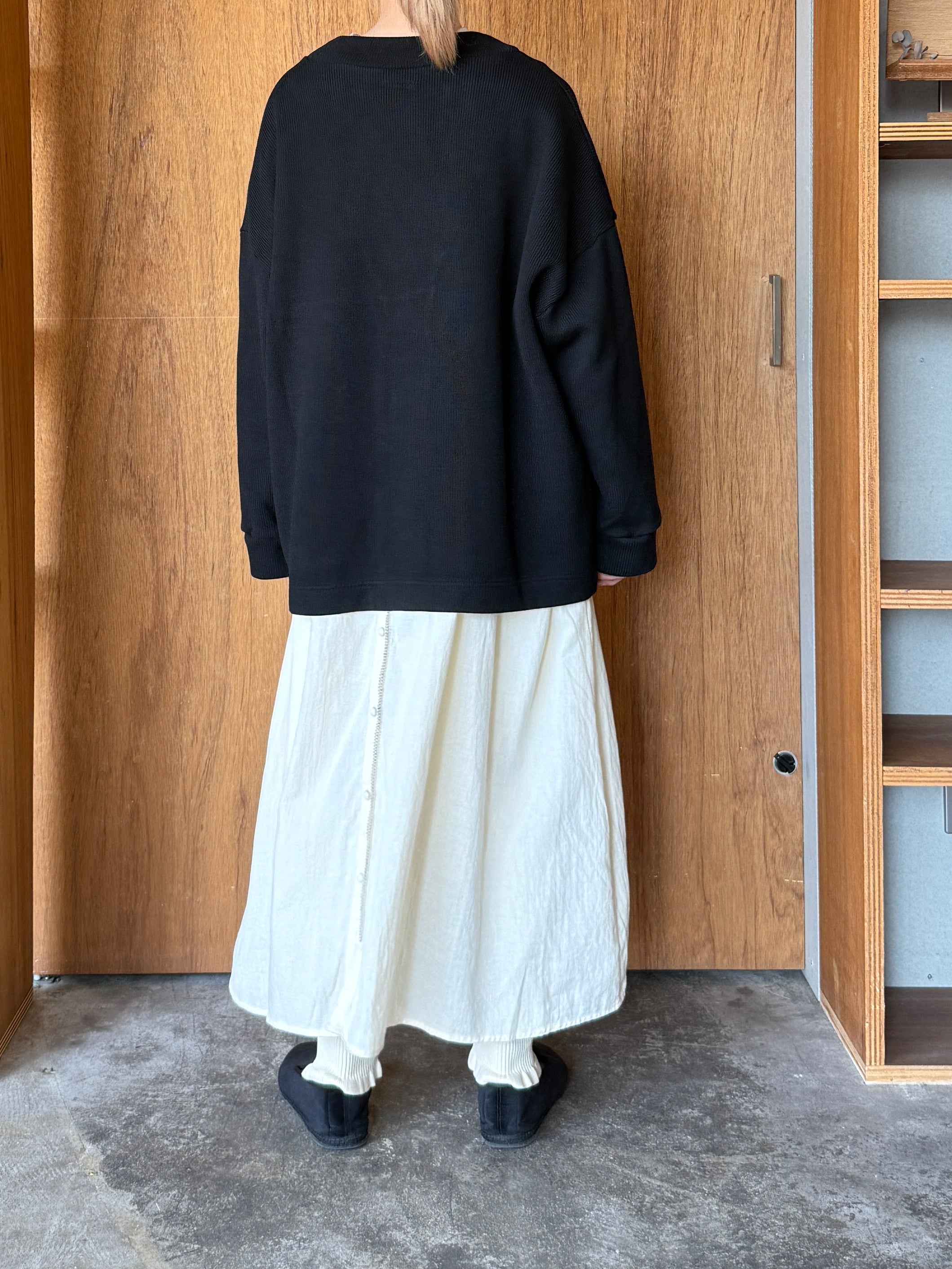 TISSU / クォーターニット Vネックカーディガン（クロ）