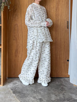qiri / plie flower JQ  pants (キナリ)