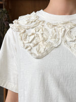 qiri / ribbon collar embroidery Tee (キナリ)