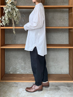 Vlas Blomme / Washed Cotton Stripe　バンドラカラーシャツ(Off White)