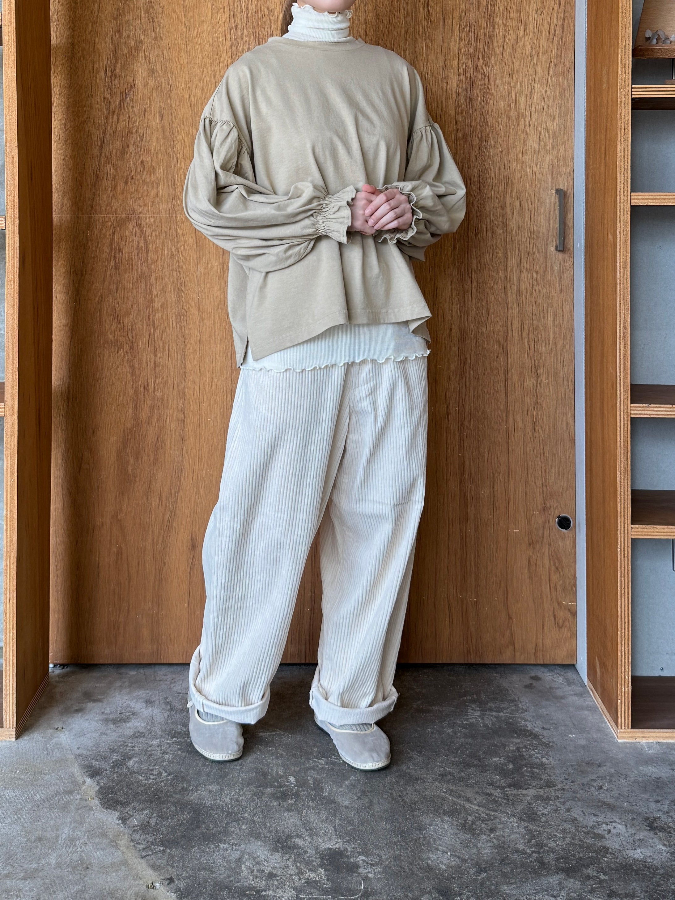 UNIVERSAL SEVEN / オールUSAコットン 袖口ギャザーPO（グレージュ）