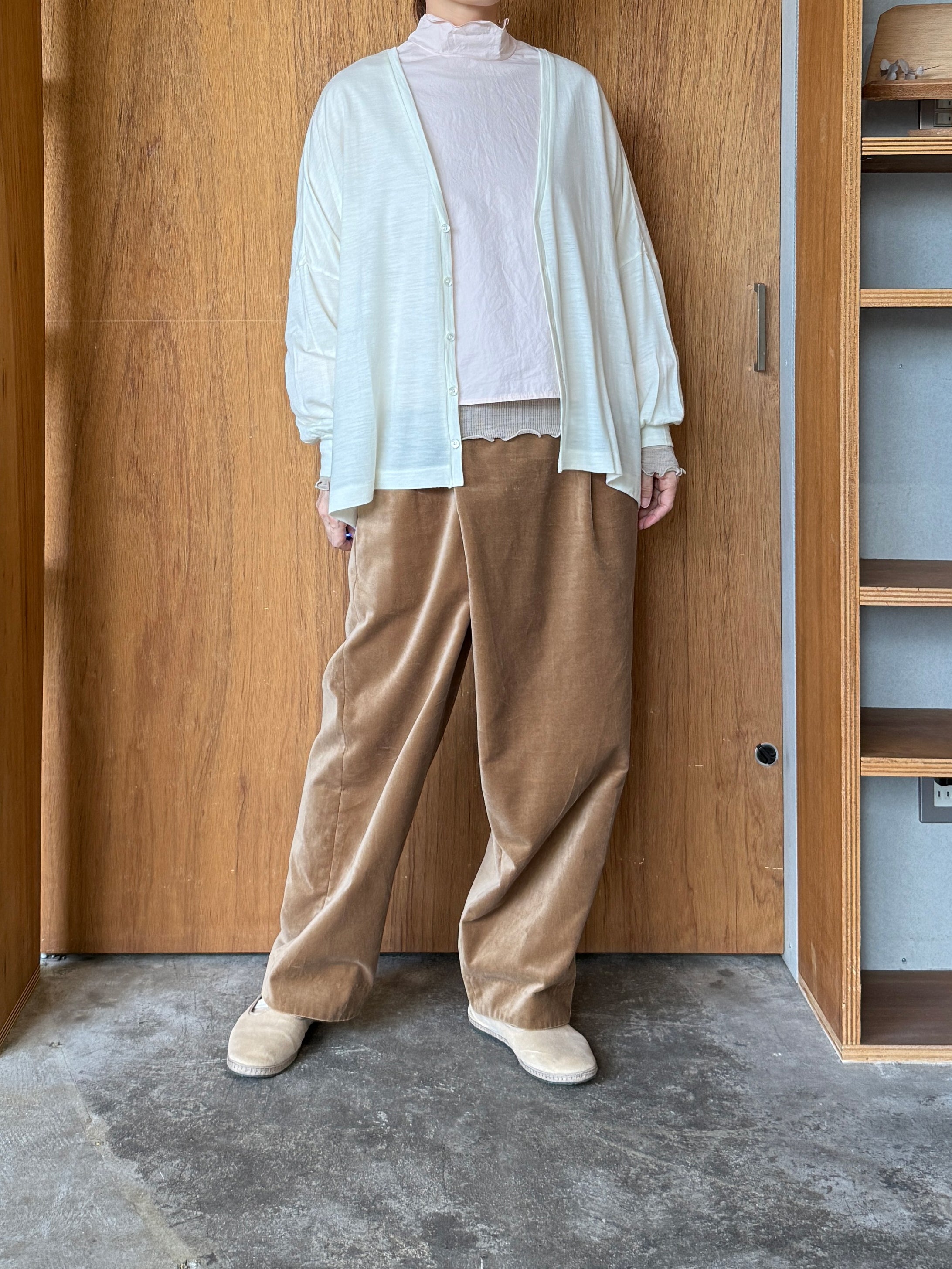 UNIVERSAL TISSU / ウォッシャブルウール天竺 ワイドカーディガン（オフ）