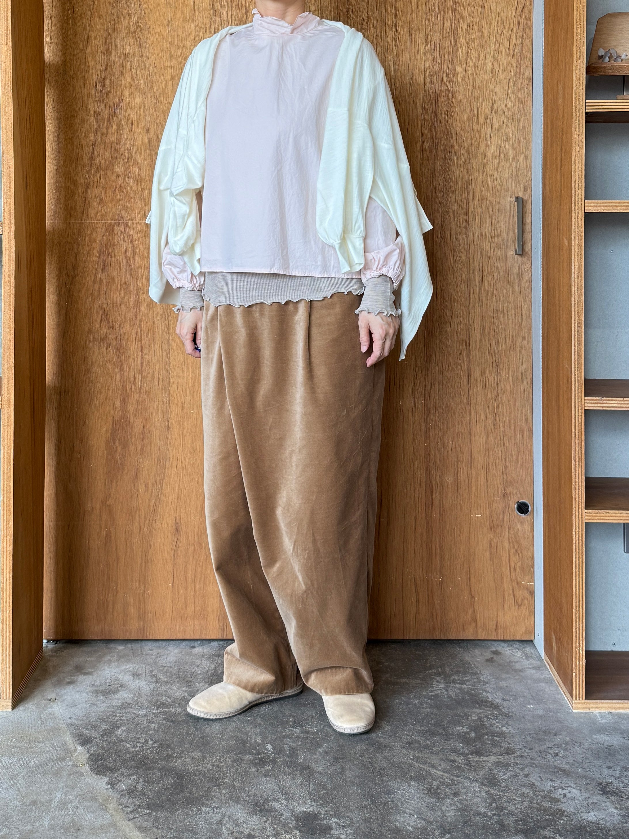 UNIVERSAL TISSU / ウォッシャブルウール天竺 ワイドカーディガン（オフ）