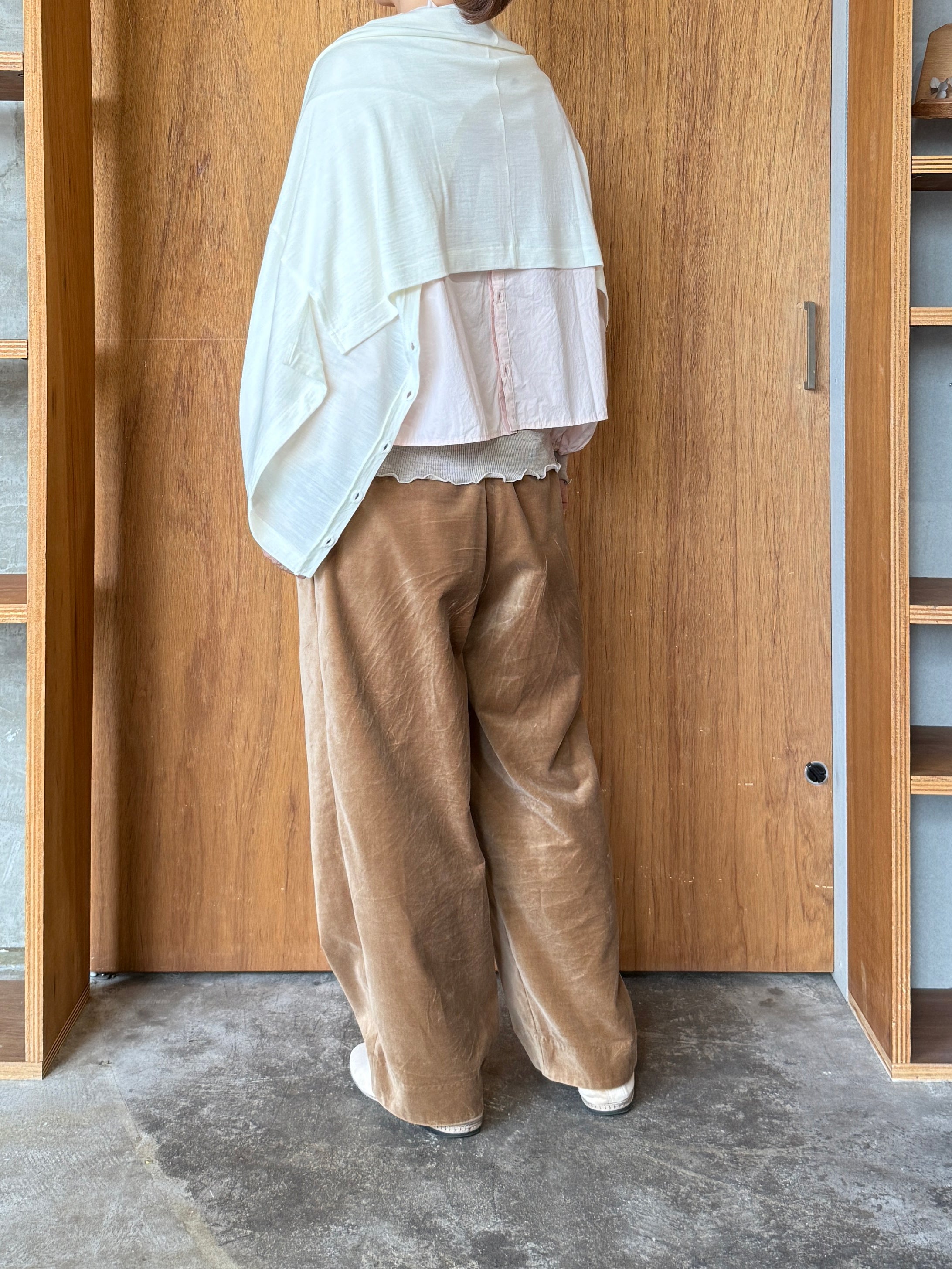 UNIVERSAL TISSU / ウォッシャブルウール天竺 ワイドカーディガン（オフ）