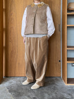 ROBE de PEAU / ECO MOUTON VEST (BEIGE)