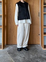 ROBE de PEAU / ECO MOUTON VEST (BLACK)