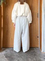 qiri / sashiko jacquard gather wide pants (ライトグレー)