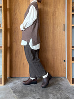 suzuki takayuki / knitted vest（smoky russet）