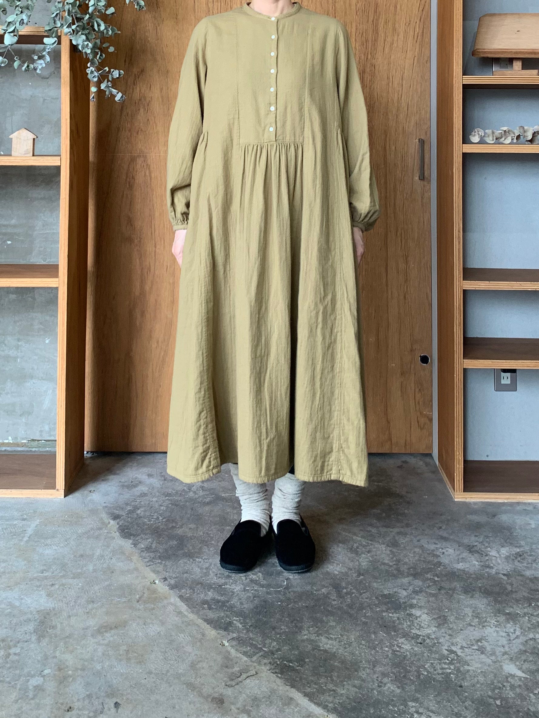 IKKUNA / pullover dress（fennel seed）