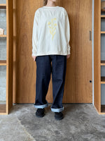 ASEEDONCLÖUD / Sandersonia embroidery T-shirt（Off white）