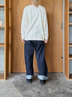 ASEEDONCLÖUD / Sandersonia embroidery T-shirt（Off white）