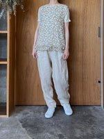 qiri / 木漏れ日　back ribbn blouse (サンド)