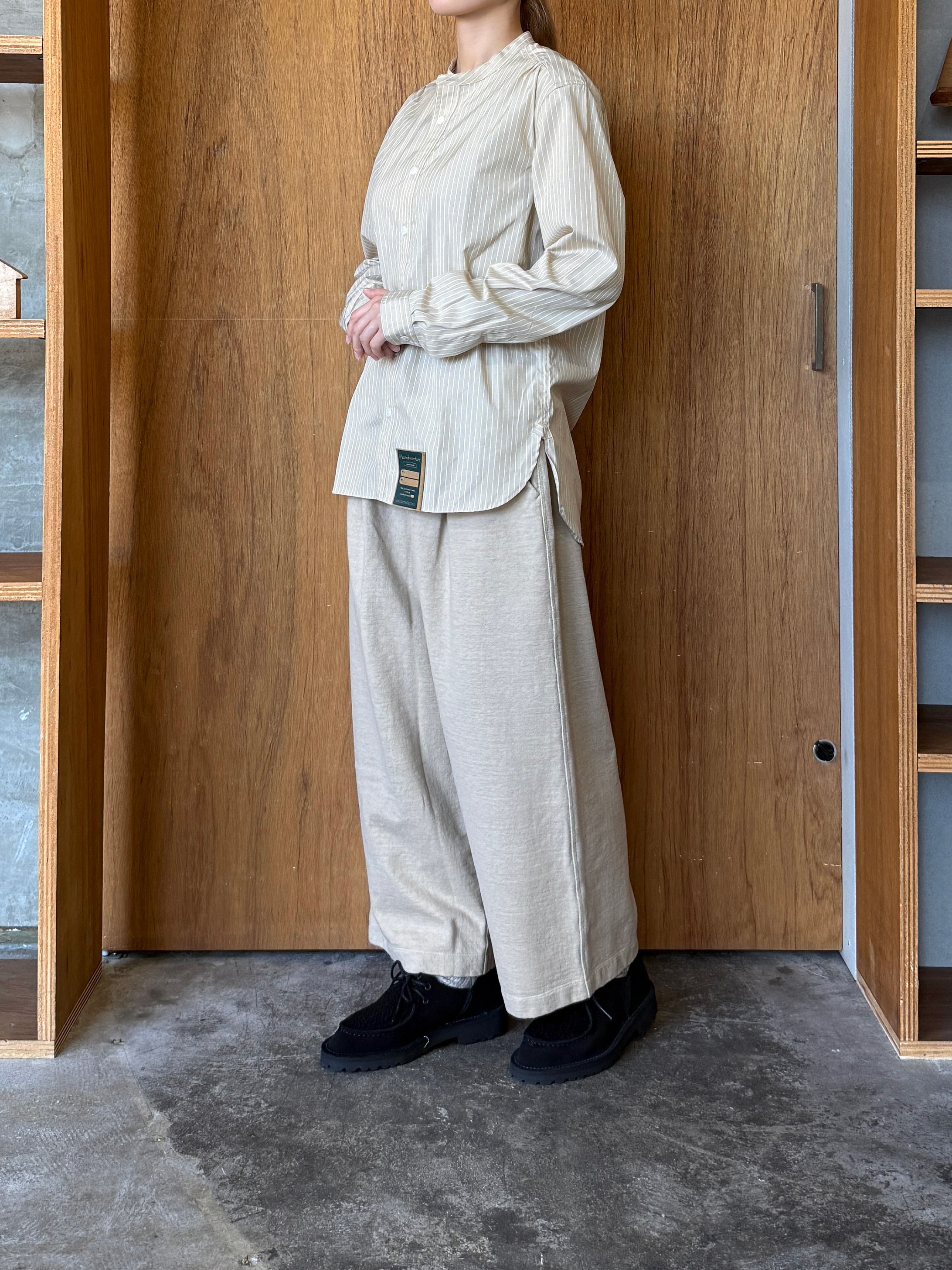 CLOSELY / tucked easy wide pants (camel-beige)