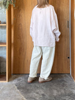 Vlas Blomme / C/L Twill ムラ染め ワイドダーツパンツ(L.Beige)