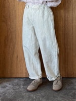 Vlas Blomme / C/L Twill ムラ染め ワイドダーツパンツ(L.Beige)