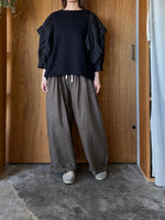 TISSU / フレンチリネン 東炊きストライプ ギャザータックPT（モカ）