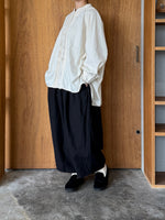 Re arrival!!　ROBE de PEAU / CAMILLE WOOL TUCK PANTS (BLACK)