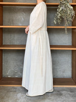 【SALE】qiri / embroidery jacquard one-piece (キナリ)