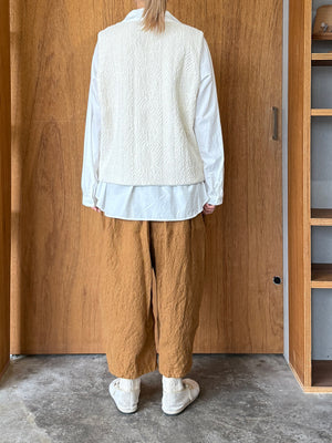 ROBE de PEAU / CAMILLE WOOL TUCK PANTS (CAMEL)